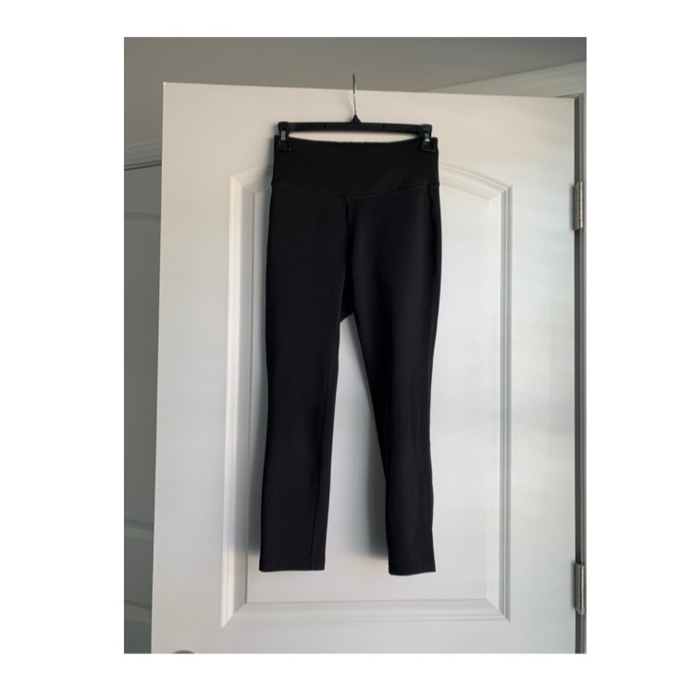 New Balance Black Cropped Leggings